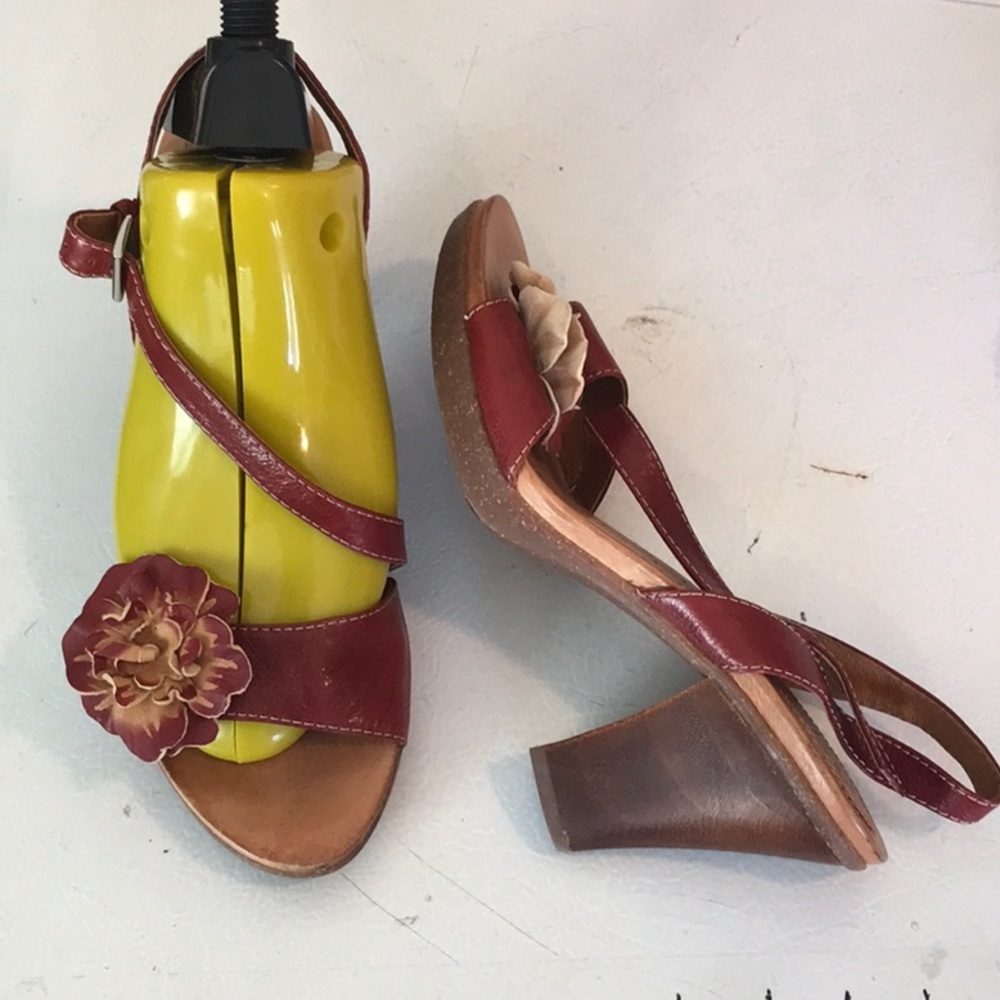 Naya Naturalizer Red Comfort Sling Back Heels Leather Comfort Sandals  E…